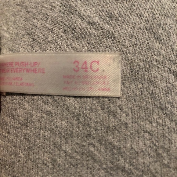 Pink Bras - Picture 2 of 2